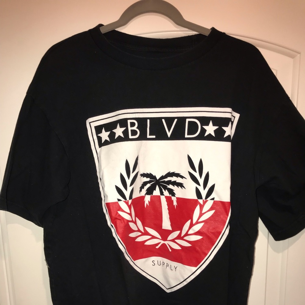 Black //Blvd t-shirt